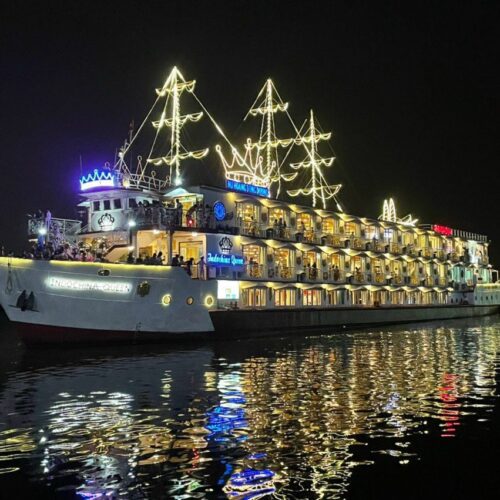 Ăn Buffet Trên Du Thuyền Indochina Queen