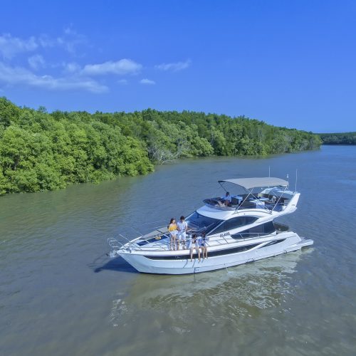 Du thuyền sài gòn